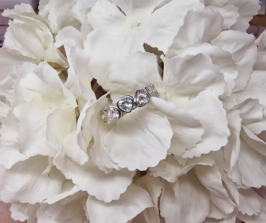 Anello in Argento 925 con Cuori e Zirconi | Eternity Romantico Donna
